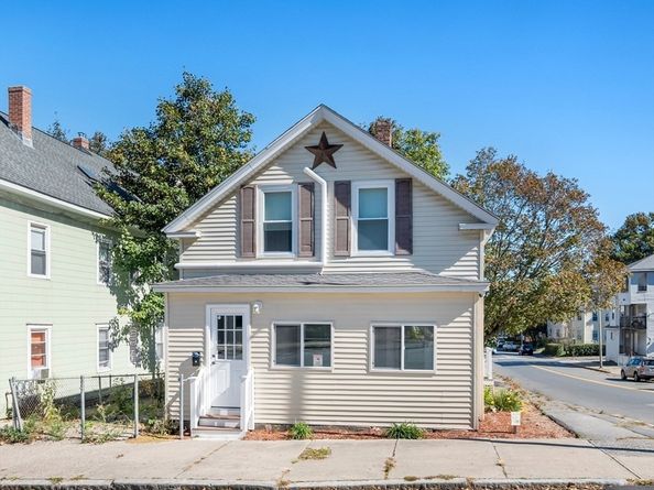 55 Mendon St, Worcester MA 01604