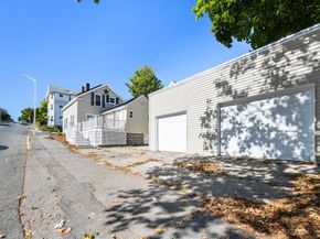 55 Mendon St, Worcester MA 01604