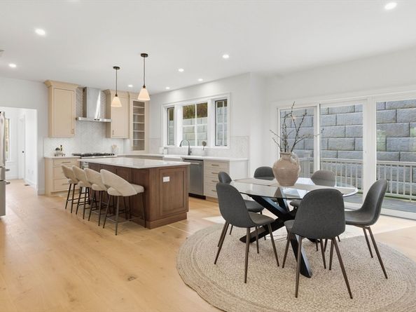 161 Bridge Street, Hamilton MA 01982