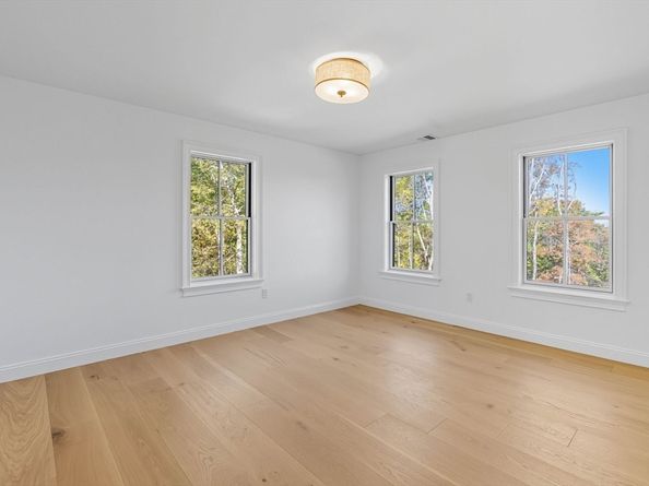 161 Bridge Street, Hamilton MA 01982