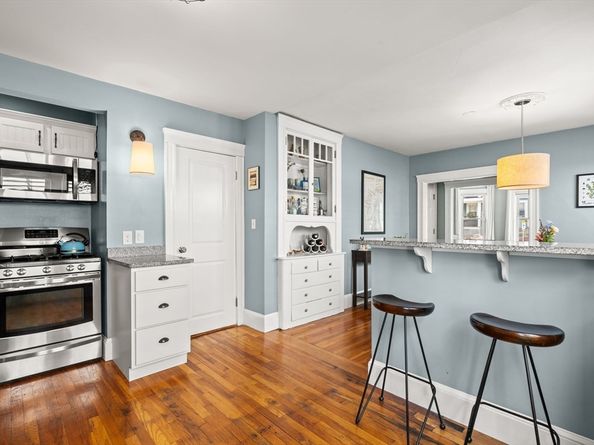 156A South 1L, Boston MA 02130