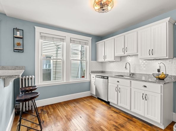 156A South 1L, Boston MA 02130