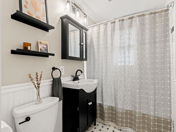 156A South 1L, Boston MA 02130
