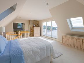 89 Naugus Ave, Marblehead MA 01945