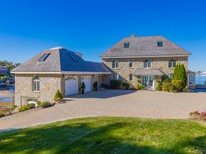 89 Naugus Ave, Marblehead MA 01945