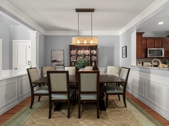 14 Iris Ct 14, Canton MA 02021