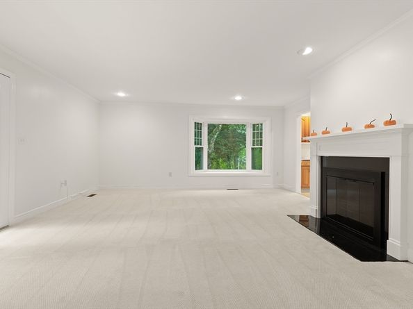 7 Preacher Road 7, Milton MA 02186