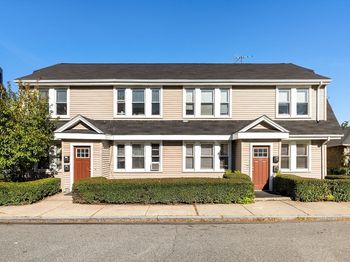 68 Atlantic St