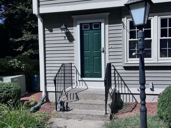 145 South 5 145, Walpole MA 02081