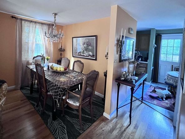 145 South 5 145, Walpole MA 02081