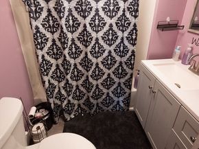 39 Laurel St, Leominster MA 01453