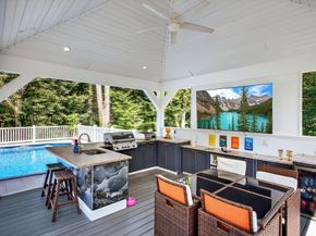 63 Outlook, Billerica MA 01862