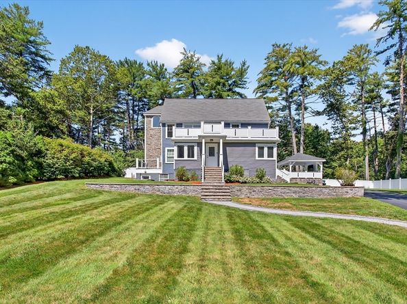 63 Outlook, Billerica MA 01862