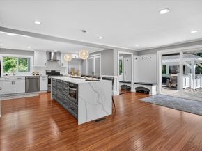 63 Outlook, Billerica MA 01862