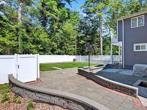 63 Outlook, Billerica MA 01862