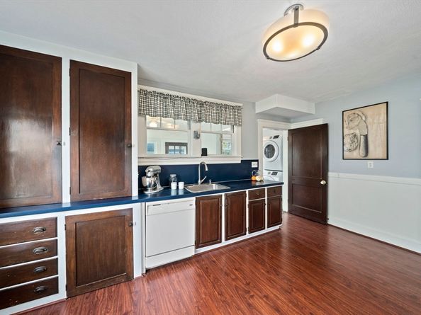 167 Cedar St, Dedham MA 02026