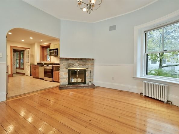 141 Beacon St, Boston MA 02136