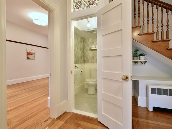 141 Beacon St, Boston MA 02136