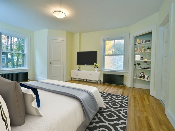 141 Beacon St, Boston MA 02136