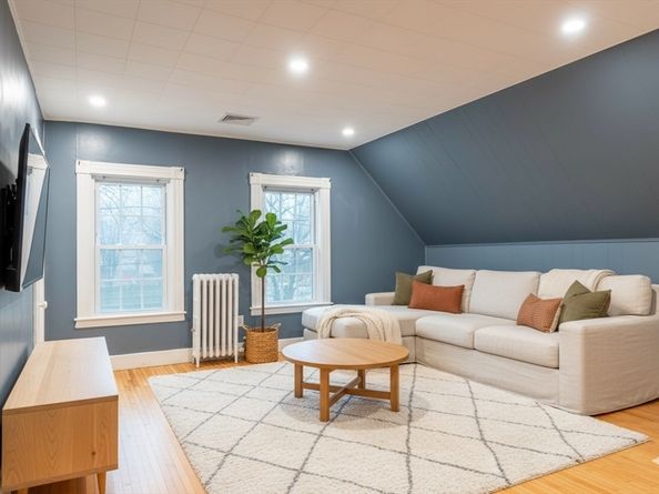 26 Highland Ave, Braintree MA 02184