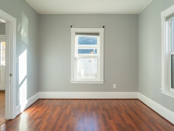 26 Highland Ave, Braintree MA 02184