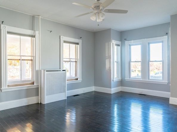26 Highland Ave, Braintree MA 02184