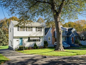 42 Grapevine Avenue