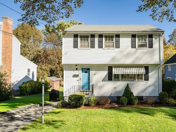 42 Grapevine Avenue, Lexington MA 02421