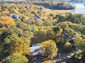 109 Riverview Rd, Gloucester MA 01930