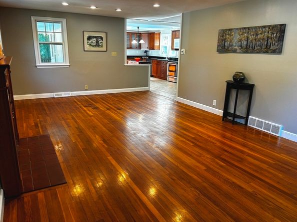 34 Montclair Ave, Pembroke MA 02359