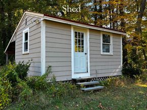 34 Montclair Ave, Pembroke MA 02359