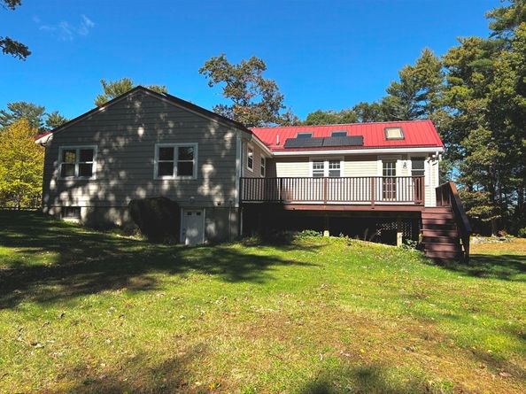 34 Montclair Ave, Pembroke MA 02359