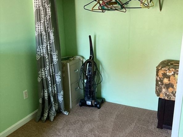 557 Southwest Cutoff 17, Worcester MA 01607