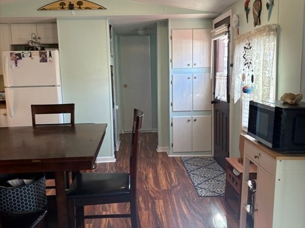 557 Southwest Cutoff 17, Worcester MA 01607