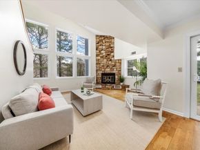 810 Tuckers Lane 810, Hingham MA 02043