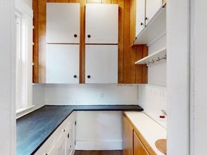 128 Elm St, Cambridge MA 02140