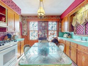 128 Elm St, Cambridge MA 02140