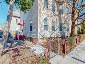 128 Elm St, Cambridge MA 02140