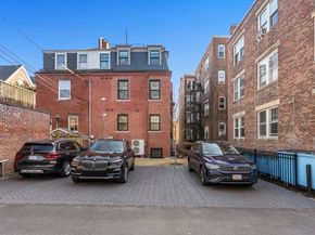 1762 Beacon St 1, Brookline MA 02445