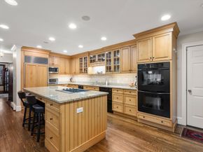 49 Whittier Road, Wellesley MA 02481