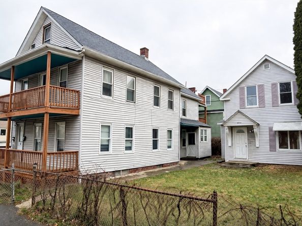 9-11 Barclay St, Worcester MA 01604
