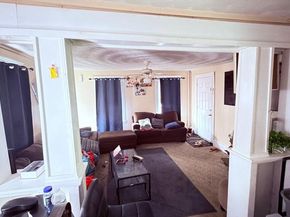 9-11 Barclay St, Worcester MA 01604