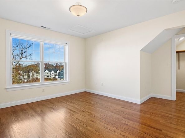 16 Winning Farm Road 16, Woburn MA 01801