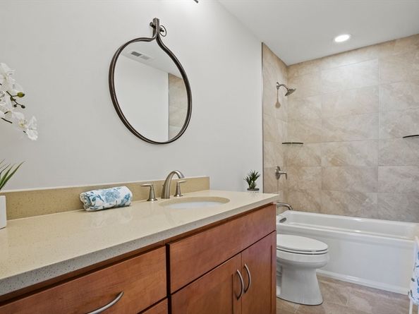 16 Winning Farm Road 16, Woburn MA 01801