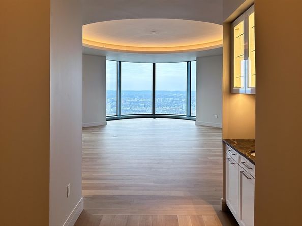 1 Dalton Street 5301, Boston MA 02115