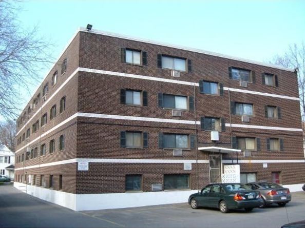 18 Glencoe Street 42, Boston MA 02135