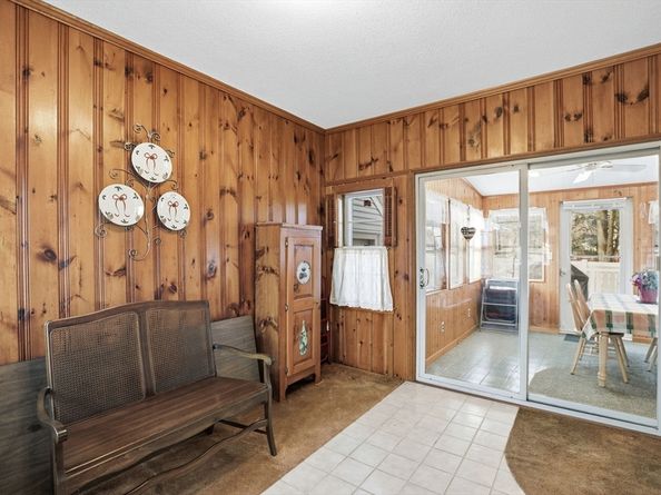 19 Jefferson Drive, Norwood MA 02062