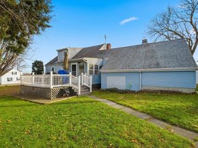 19 Jefferson Drive, Norwood MA 02062