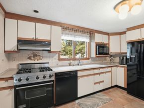 19 Jefferson Drive, Norwood MA 02062