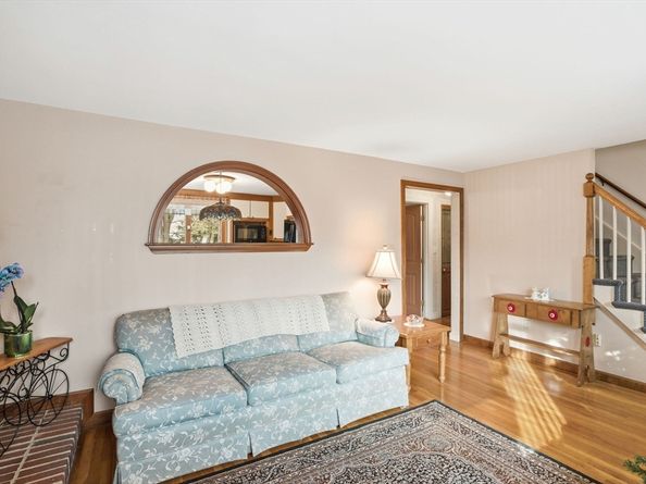 19 Jefferson Drive, Norwood MA 02062